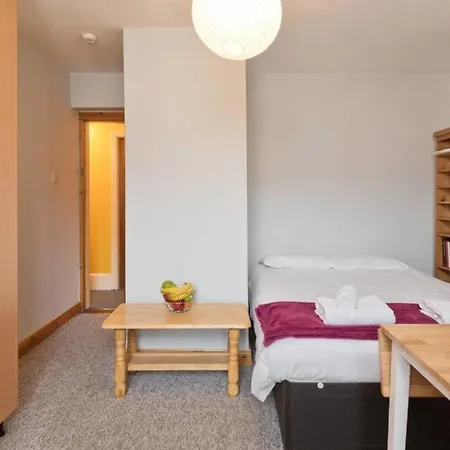 6 Clean Lägenhet